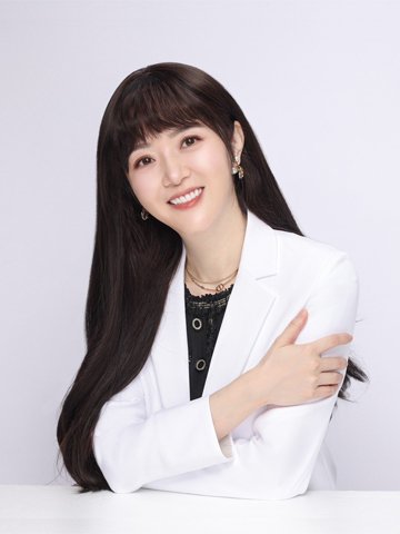 院長 莊玉菁 醫師